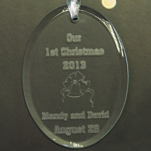 Die ersten Weihnachten Glasschmuck Oval