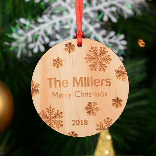 Schneeflocke Personalisiert Gravierter Runder Holzschmuck