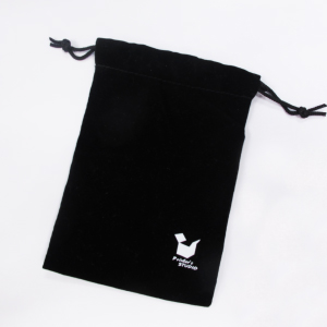Velvet bag with drawstring